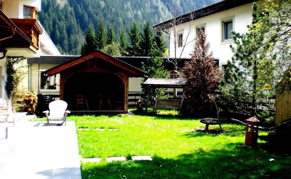 Hotel Garni Obermair Mayrhofen Zewnętrze zdjęcie